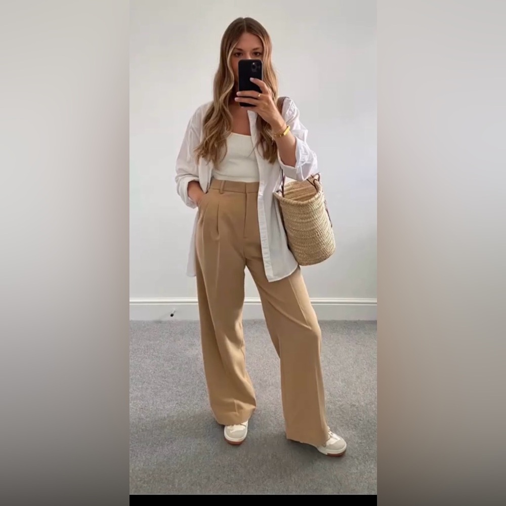 Aritzia the effortless pant, gold camel